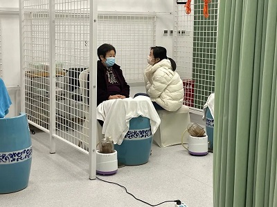 直樂醫(yī)院公益開放日腿足熏蒸